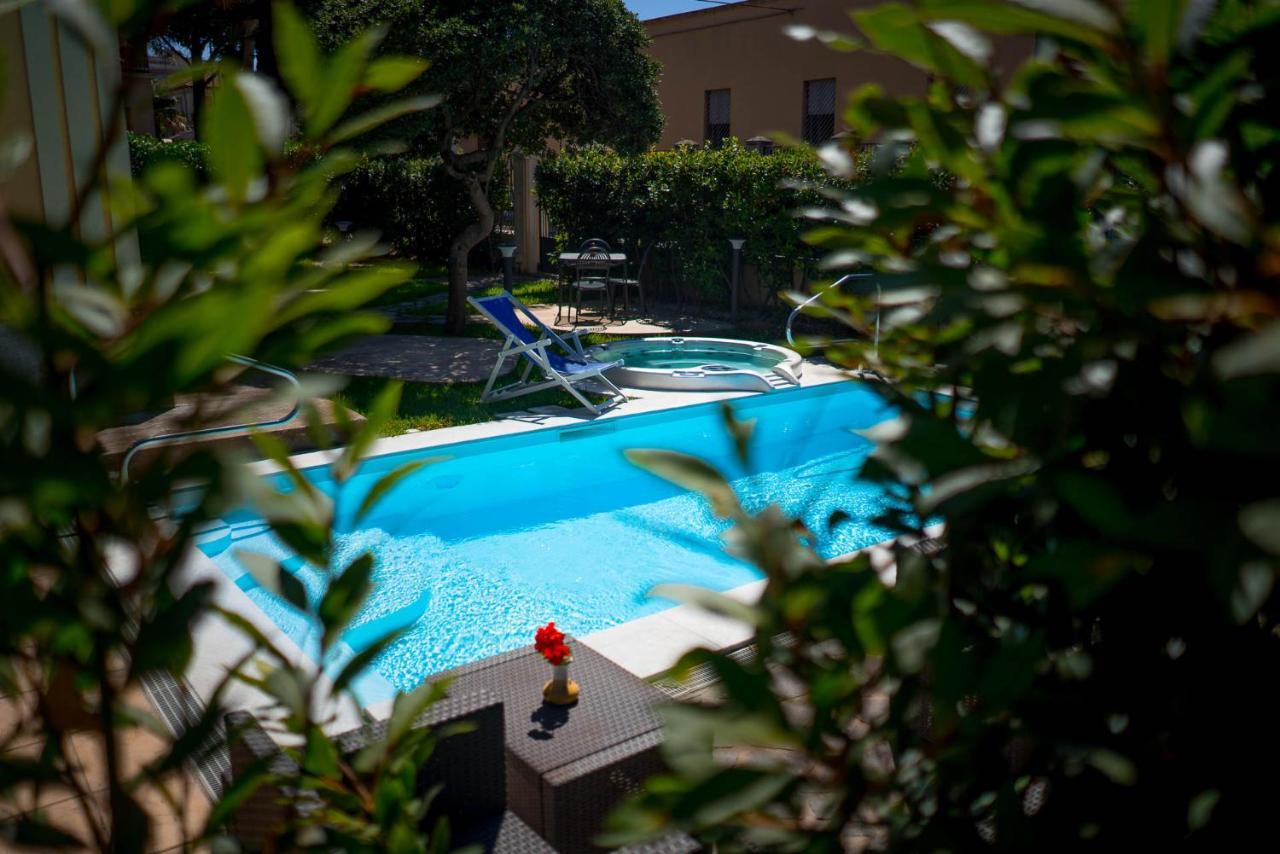 Il Giardino Degli Allori Campo Calabro Exterior photo